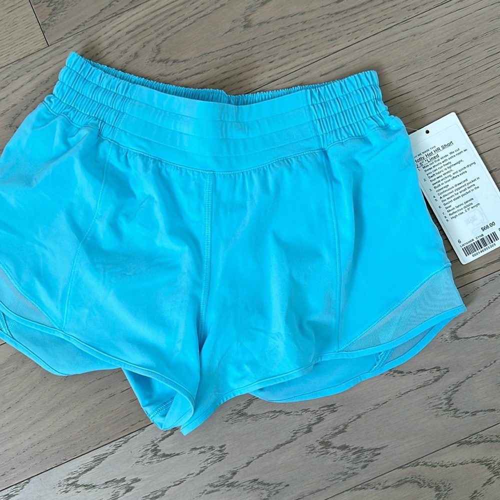 COPY - Lululemon Hotty Hot HR Short 2.5”